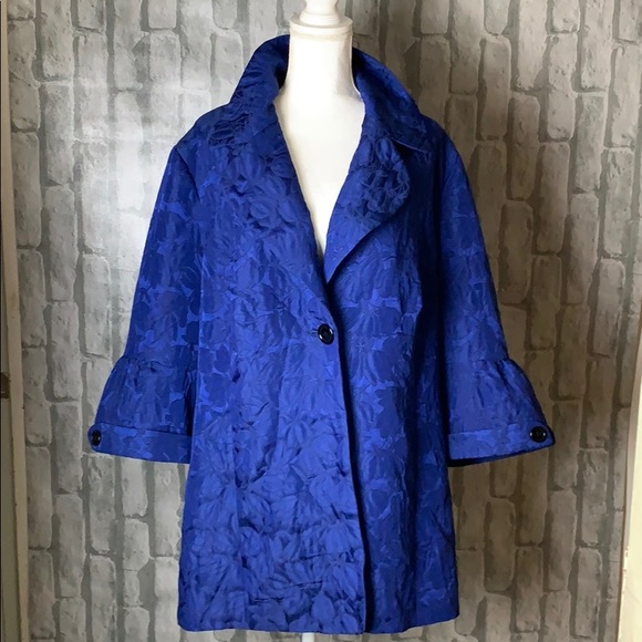 Lane Bryant Jackets & Blazers - Lane Bryant one button Baroque jacket
